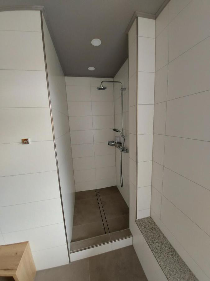 Ferienwohnung Nikolena Pirmasens Exterior foto