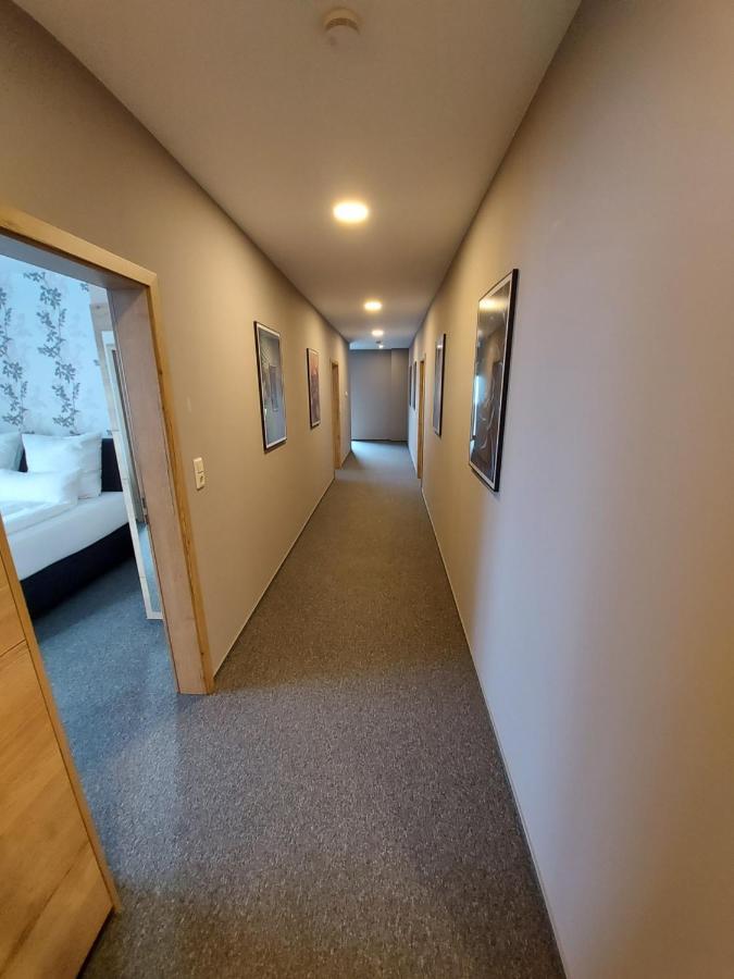 Ferienwohnung Nikolena Pirmasens Exterior foto